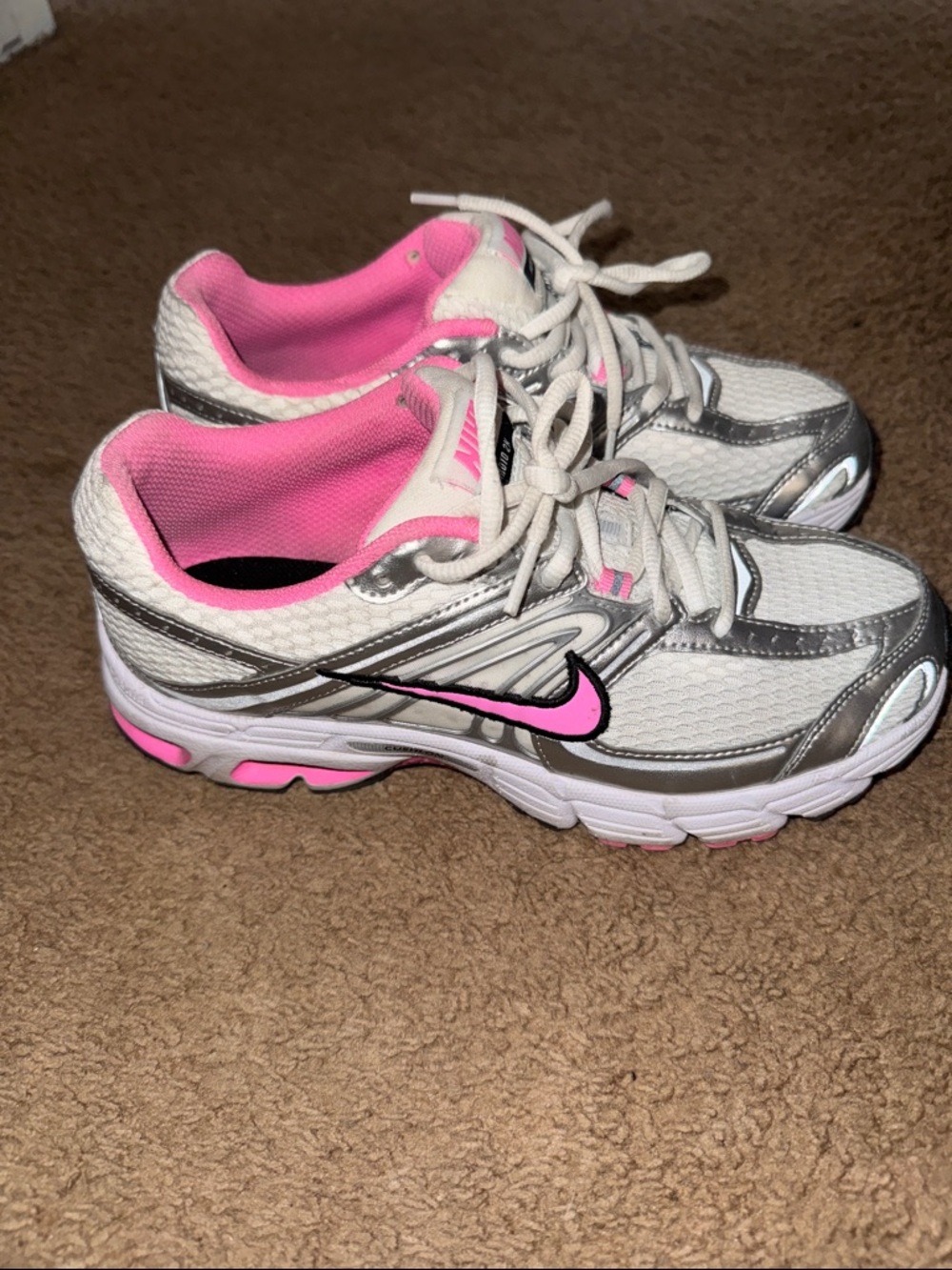 Nike White and Pink Women's Athletic Sneakers